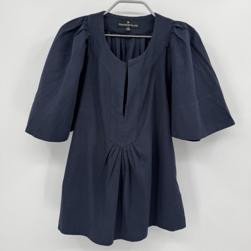 Pomander Place by Tuckernuck Navy Blue Finley Flutter Sleeve Top size XS Blouse